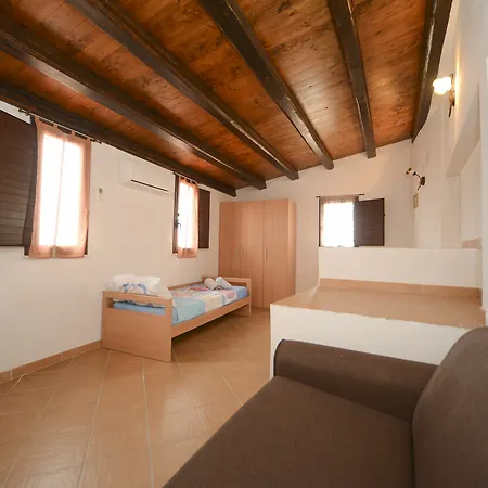 Casa Carmine Rentopolis Apartment Cefalu
