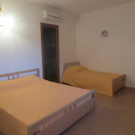 Casa Carmine Rentopolis Apartment Cefalù